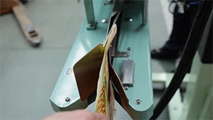 GP4900 Bag Top Folding Device